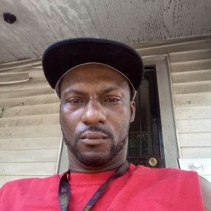 Meet your Posher, Victor